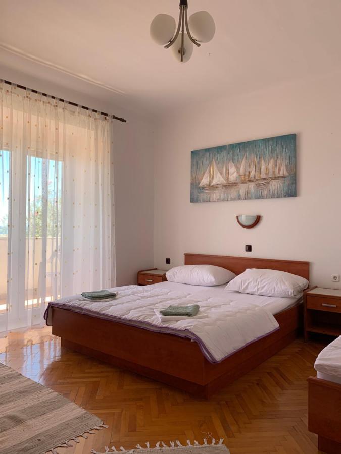 Apartmans And Rooms "Slavica" Novalja Kültér fotó